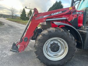 2014 Case Maxxum 125 with Loader - Image 3
