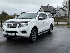 ABSOLUTELY STUNNING 2016 NISSAN NAVARA - Image 3