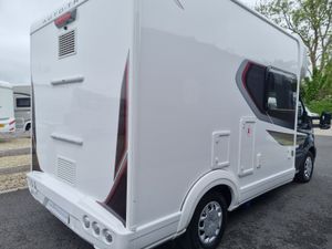 2021 AUTO-TRAIL F62 COM PACT MOTORHOME - Image 3