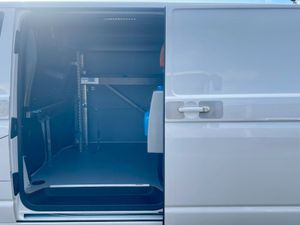 2021 Volkswagen Transporter Low Roof Panel Van - Image 3