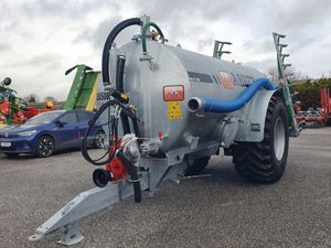 Abbey 2050 Galvanised Slurry Tanker and Trail Shoe - Image 3