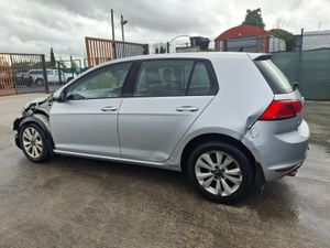 2013 Volkswagen Golf  TDI   Full Leather - Image 4
