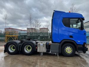 2023 (72) Scania R560 XT 6x4 Double Drive - Image 2