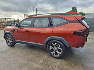 252 Dacia Bigster  Exspersion  1.2 Hybrid - Image 4