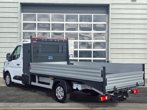 Renault Master Red Edition Dropside - Image 4