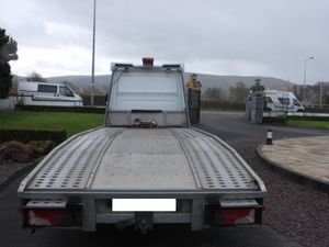 Mercedes Beaver Tail Recovery Truck Auto, 2014 - Image 2