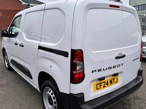 2024 Peugeot Partner Small Panel Van - Image 2