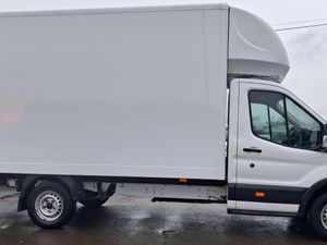 2022 Ford Transit Luton Box Van - Image 4