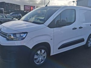 2020 Citroen Berlingo Small Panel Van - Image 3