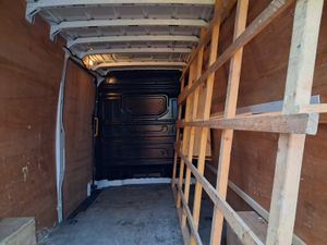 2022 Volkswagen Crafter Panel Van - Image 4