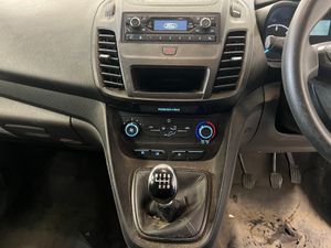 2021 Ford Transit Connect Small Panel Van - Image 3