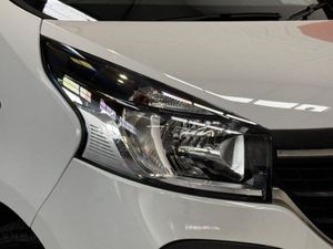 Renault Trafic LL30 Energy DCI 120 Business #13 - Image 2