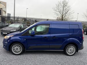 *LOW KM* 2017 (171) Ford Transit Connect Trend SWB - Image 4