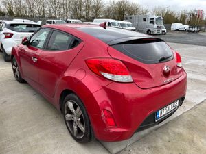 13 Veloster 1.6 Petrol Drive home - Image 4