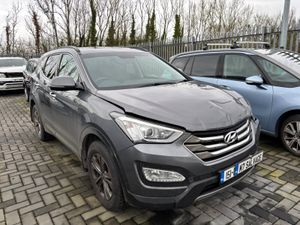 15 Santa -Fe 7seater Diesel 200km Drives - Image 2