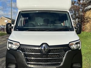 2022 Renault Master Curtain Sider Van - Image 2