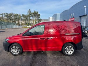 CARGO 2.0 TDI 102HP MANUAL 6SPEED FWD 2DR - Image 4