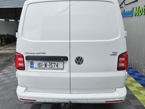 2016 Volkswagen Transporter 2.0D - Image 4
