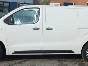 2020 Citroen Dispatch Panel Van - Image 3
