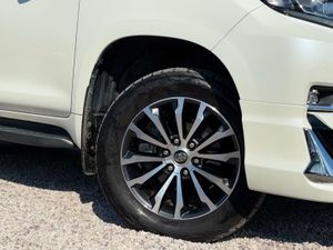 Toyota Landcruiser 2.8 D4D Automatic TX 2 Seate - Image 3