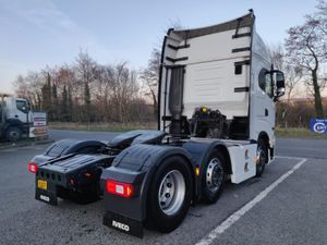2023 Iveco Sway 490 - Image 4