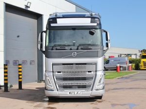 2022 ( NOV ) VOLVO FH500 6X2 MID-LIFT TRACTOR UNIT - Image 2