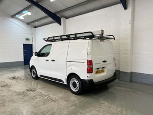 2020 Citroen Dispatch Panel Van - Image 3