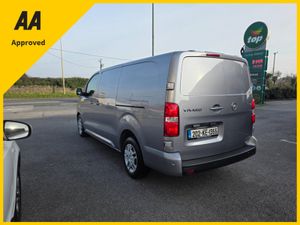 Opel Vivaro PANEL VAN SPORTIVE 3100 3100-L2H1-2 - Image 3