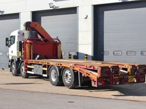2013 SCANIA G400 8X2 BEAVERTAIL & PK40002-EH CRANE - Image 4