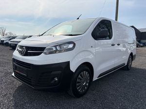 Vauxhall Vivaro - Image 2