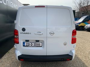 OPEL VIVARO SPORTIVE L2H1 75KWH AUTO EV VAN - Image 4