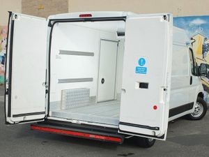 2020 Citroen Relay Refrigerated Van - Image 3