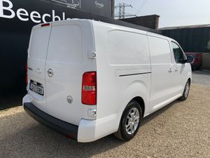 OPEL VIVARO SPORTIVE L2H1 75KWH AUTO EV VAN - Image 3