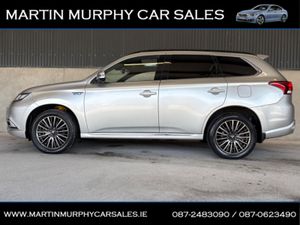 Mitsubishi Outlander OUTL PHEV BUSINESS SPECIAL ED - Image 3