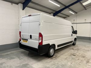 2023 Citroen Relay High Roof Panel Van - Image 4