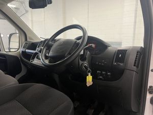 2023 Peugeot Boxer Dropside Van - Image 3