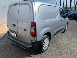 Citroen Berlingo 2022 - Image 3