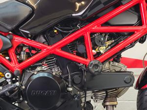 2006 Ducati Monster 695 - Image 2