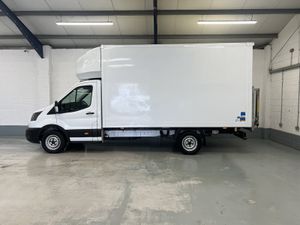 2023 Ford Transit Luton Box Van - Image 4