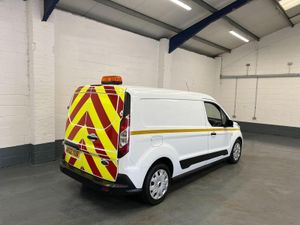 2022 Ford Transit Connect Small Panel Van - Image 4