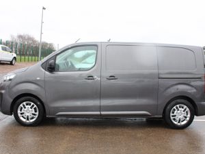 2022 Vauxhall Vivaro 2700 L1H1 Sportive - Image 2