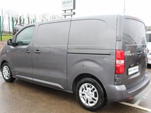 2022 Vauxhall Vivaro 2700 L1H1 Sportive - Image 3