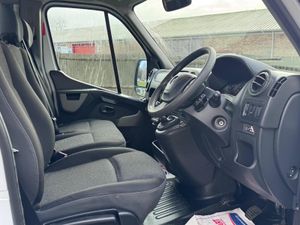 2019 Vauxhall Movano Tipper Van - Image 4