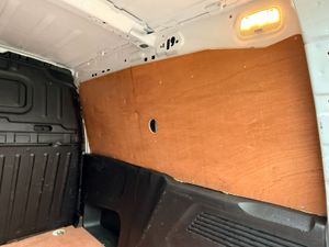 2020 Vauxhall Combo Small Panel Van - Image 4