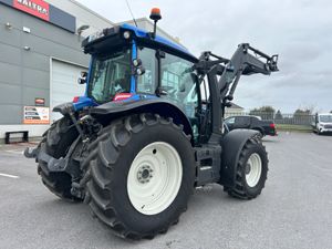 Valtra G115 G4s Loader - Image 4