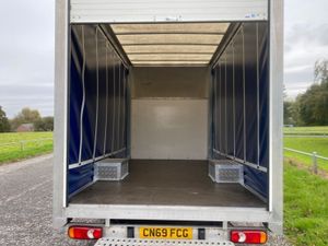 2019 Citroen Relay Curtain Sider Van - Image 2