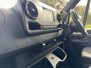 2021 Mercedes-Benz Sprinter Curtain Sider Van - Image 4