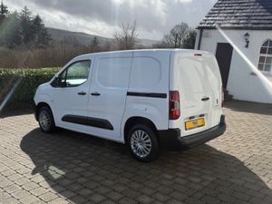 2019 Peugeot Partner Professional 1.6 BlueHDi - Image 4