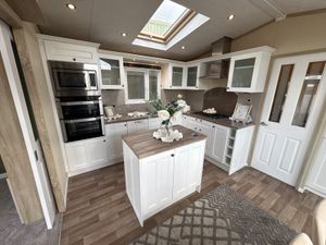 🚨Pemperton Nightsbridge 3bed Residential Lodge🔥 - Image 3