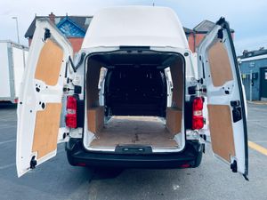 2022 Vauxhall Vivaro Panel Van - Image 2